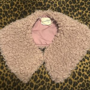 Light Pink Faux Collar